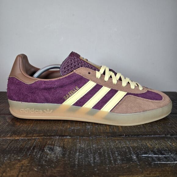 NEW Adidas Gazelle Indoor Mens Size 11.5 Low Shoes Sneakers Maroon Yellow JI0324 main image 8